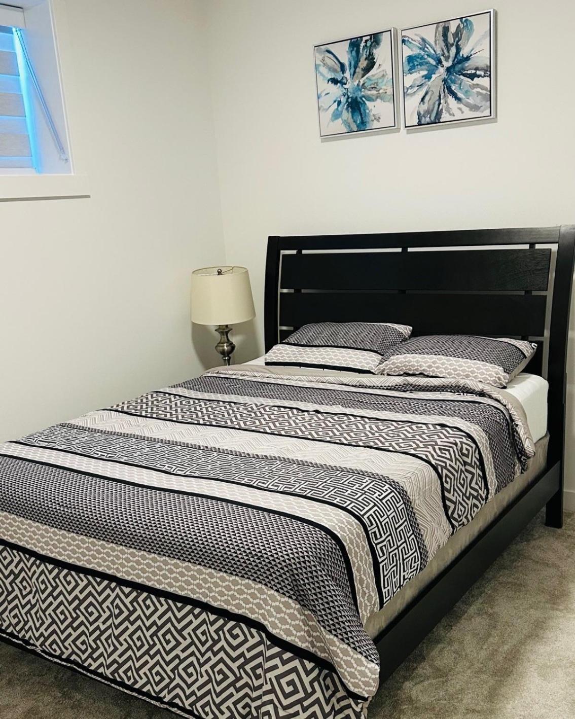 Private Very Spacious 2 Bed 1-bedroom Sw